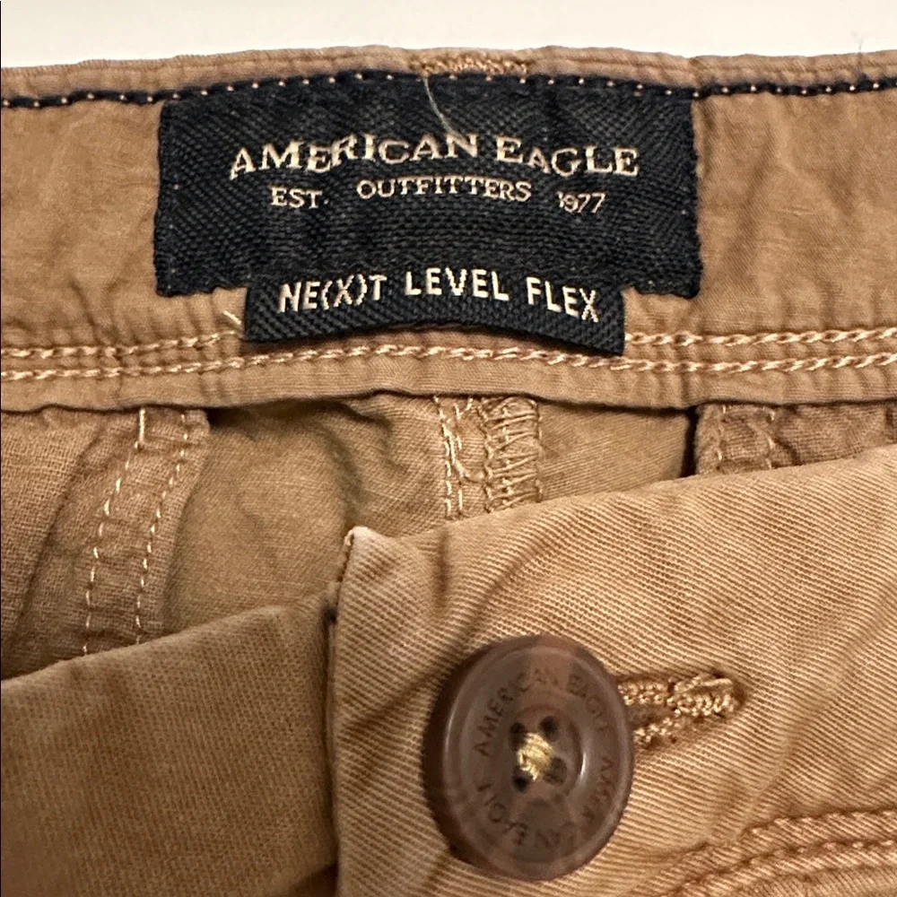 Men’s American Eagle Outfitters Tan Flat Front Shorts, Size 31 - Picture 3 of 6